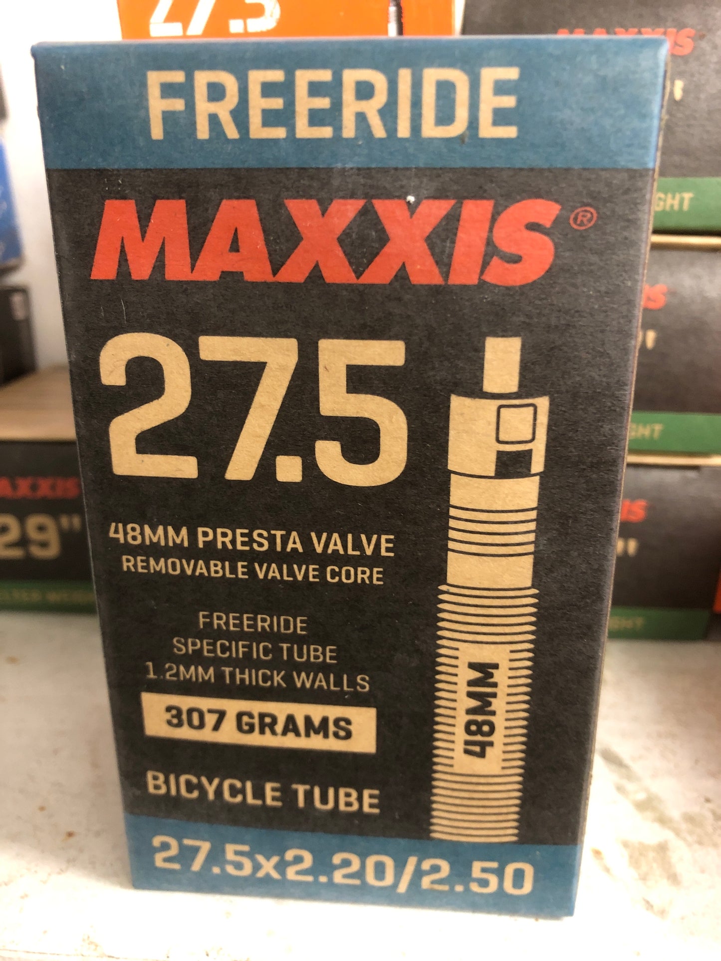 27.5x2.2/2.5” F/V Tube